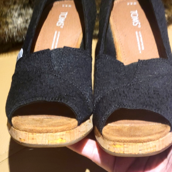 Tom's Canvas Wedges - Black - Picture 2 of 5